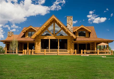 Log Home Builder .